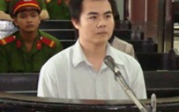 Đâm vợ 7 nhát vì giữ thư người yêu cũ