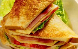 Máy làm bánh mì kẹp sandwich tiện lợi