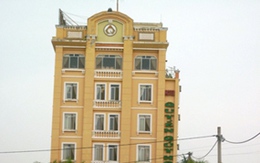 Khách sạn 6 tầng… nghiêng 
