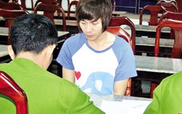 Cha mẹ lơ là, con thành “đại ca”