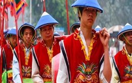 Long trọng lễ dâng hương Quốc tổ Đền Hùng 