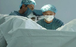 Nứt hậu môn vì..."yêu" sai cách
