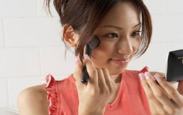 Cách trang điểm giúp bạn luôn trẻ trung