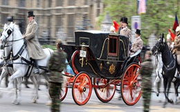 William và Kate tập dượt cho lễ cưới