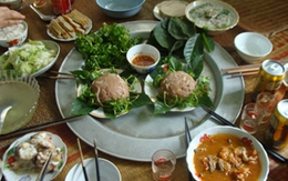 Độc đáo món ăn xương lợn sống băm nhừ ở Thái Bình 