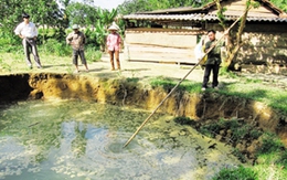 “Hố tử thần” rình rập nuốt nhà dân