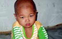 Hãy cứu giúp cháu bé bị ung thư