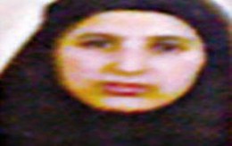Vợ trẻ của Bin Laden nguyện sống chết cạnh chồng