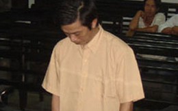 Chửi bới, cắn người thi hành công vụ