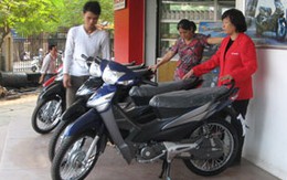 Loạn giá xe: Người tiêu dùng cần tự vệ