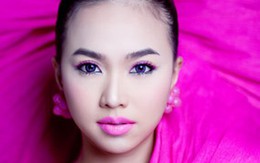 Đinh Ngọc Diệp quyến rũ sắc sen hồng