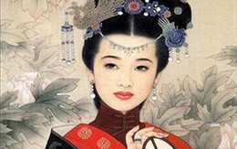 Hoàng hậu làm mê mẩn 6 vị vua 60 năm (1)