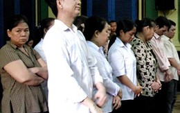 13 tú bà, tú ông hầu tòa