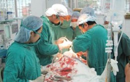 Cứu bệnh nhân có khối u lớn trong não