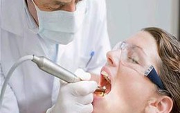 Bỗng nói giọng nước ngoài sau khi nhổ răng