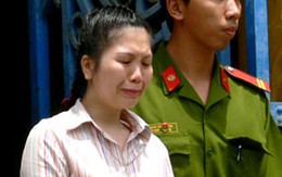 Người đẹp lướt chứng khoán bằng tiền đồng nghiệp
