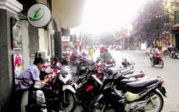 Thêm dầu vào lửa