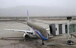 Hàng không đình trệ do tro bụi núi lửa ở Chile