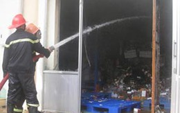 Cháy lớn, thiệt hại 300 tỷ đồng