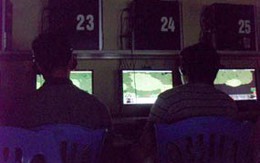 Game thủ cắt cổ chủ quán internet