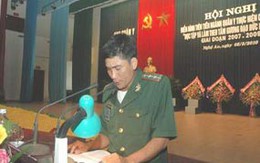 Người mang 5 họ 