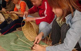Con đường trượt dốc của thiếu nữ “nhà lành”