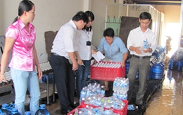 Bị đình chỉ, cơ sở sản xuất nước uống nhiễm khuẩn vẫn hoạt động