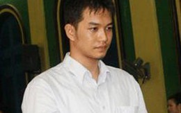Giết người vì... được khen đẹp trai 