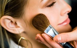 Mẹo trang điểm hoàn hảo mùa hè