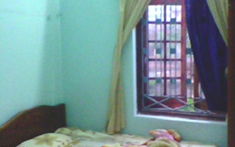 Đi nhà nghỉ, vợ chồng nhà báo bị trộm