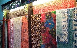 Người đẹp cao niên khiến 200 chàng trai mê mẩn (?!)