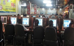 Bán 3 con ruột lấy tiền chơi game (!)
