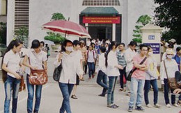 Tuyển sinh ĐH, CĐ 2011: Ganh đua nguyện vọng