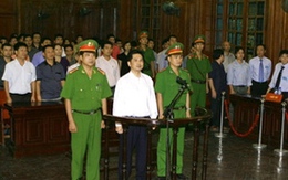 7 năm tù cho bị cáo Cù Huy Hà Vũ 
