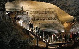 10 điểm du lịch ngầm thú vị nhất