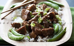 Thơm lừng món thịt kho nước cốt dừa