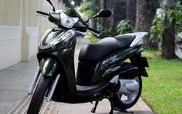 Ngắm Honda SH300i trên đường phố Sài Gòn