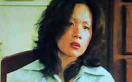 Kiều nữ trẻ đẹp "thôi miên" bằng nước hoa