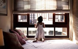 Mỗi ngày có 14 trẻ nhỏ rơi từ cửa sổ