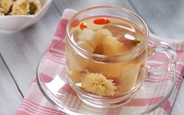 Tự pha trà đào ướp hoa hồng thơm nức