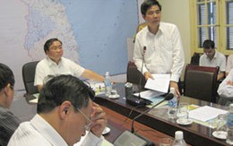 Khẩn cấp đối phó với bão số 4