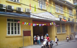 Trường Tiểu học Thăng Long: Hơn 400 học sinh bị “nhồi” trong nhà ống