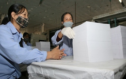 Tuổi nghỉ hưu với lao động nữ: Để công bằng, tránh cào bằng