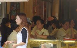 Hơn 10 tấn vàng bình ổn bán ra thị trường