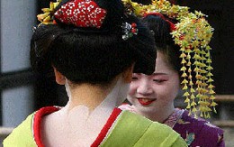 Vì sao đàn ông Nhật mê mẩn phần gáy của geisha?
