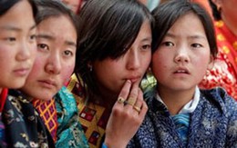 Đất nước phụ nữ thoải mái lấy 2 chồng