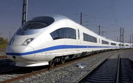 Thiếu nhà vệ sinh, hành khách sử dụng "túi"