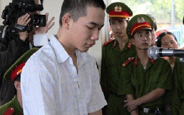 Kẻ giết mẹ lĩnh án 20 năm tù