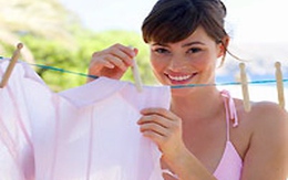 Mẹo tẩy vết mồ hôi trên áo