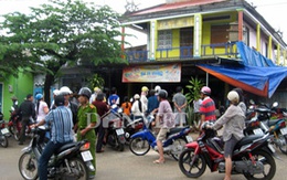 Một phụ nữ gục trong vũng máu